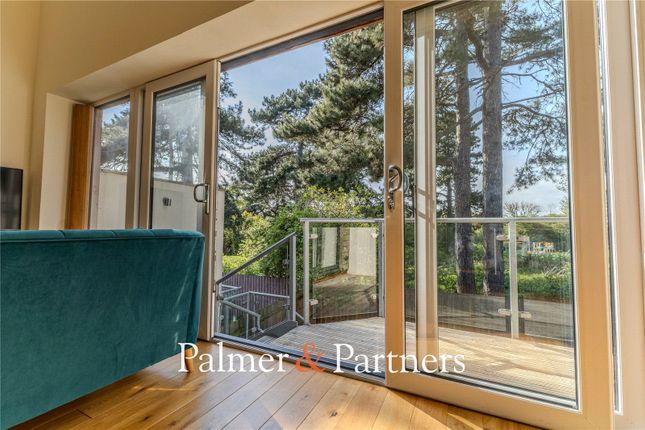 5, Park View, Felixstowe photo 4