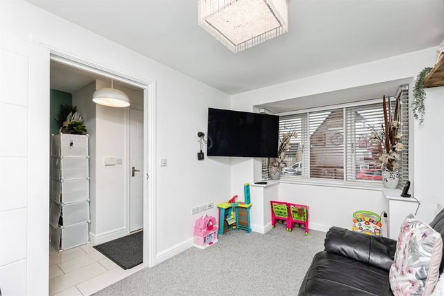 23, Kings Court, Barnsley photo 2