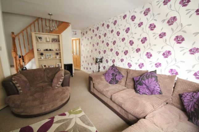 17, Afon View, Deeside photo 2
