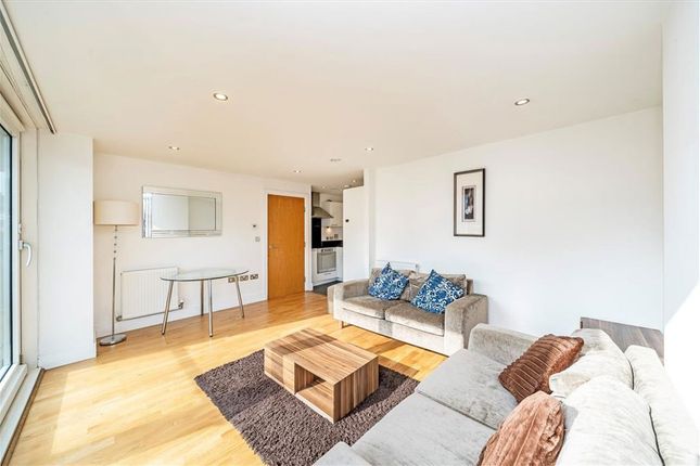 Flat 202, Distillery Tower, 1, Mill Lane, London photo 2