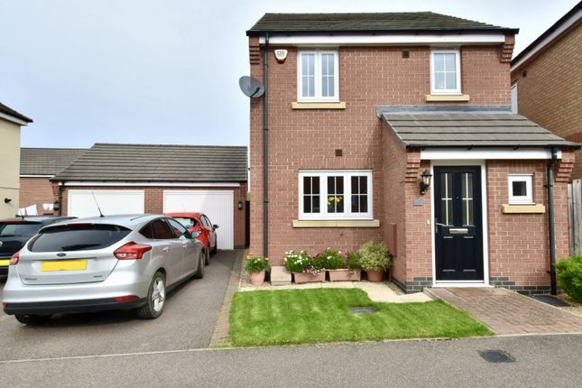 Thumbnail Detached house for sale in Foxglove Avenue, Thurnby, Leicester