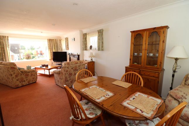 Bungalow for sale in Cowdray Park Road, Little Common, Bexhill-On-Sea