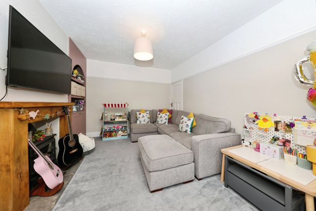 113, Havard Road, Carmarthenshire photo 4