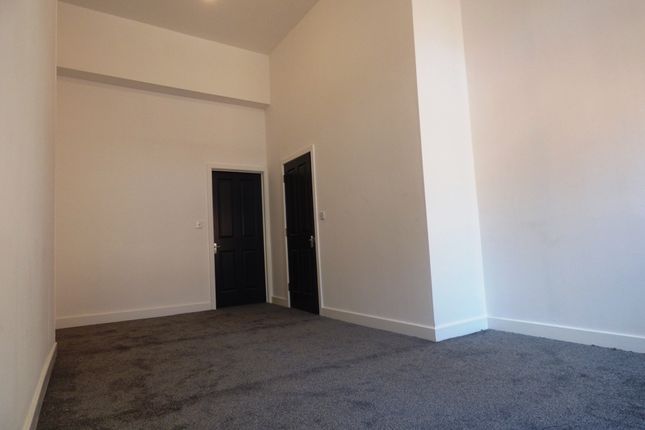 Flat to rent in Exchange Street, Bolton