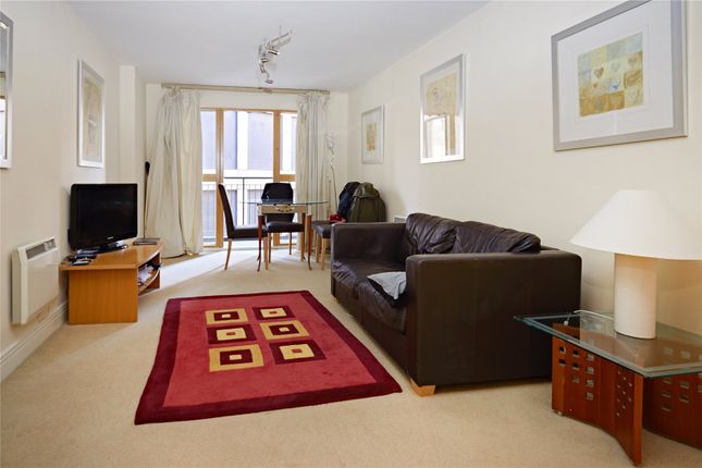 Thumbnail Flat to rent in London House, 172 Aldersgate Street