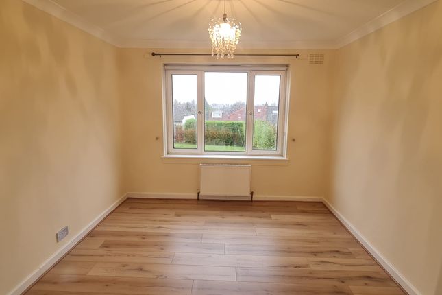 67, Graffham Avenue, Glasgow photo 5
