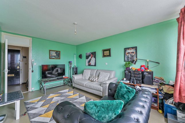 Thumbnail Flat for sale in Clapham Road SW9, Brixton, London,