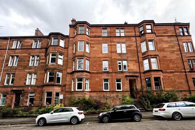 2 Garrioch Drive, Glasgow photo 2
