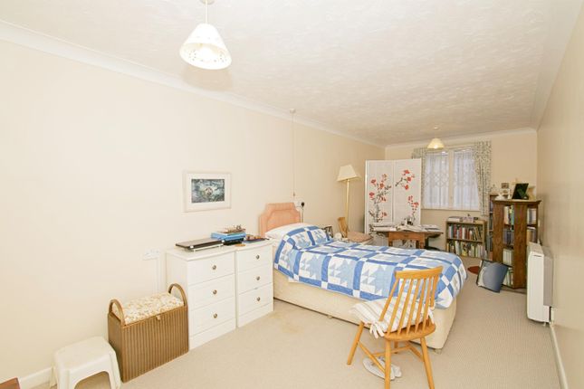 Flat for sale in Quay Street, Truro