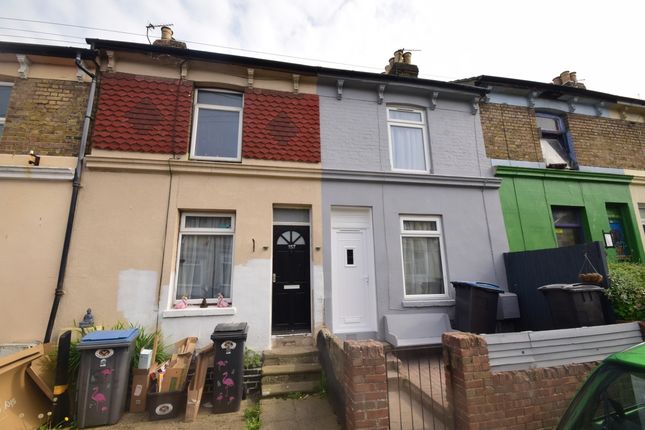 3 bed terraced house to rent in Clarendon Street, Dover CT17