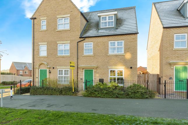 Thumbnail Property to rent in Vanderbank Terrace, Stamford