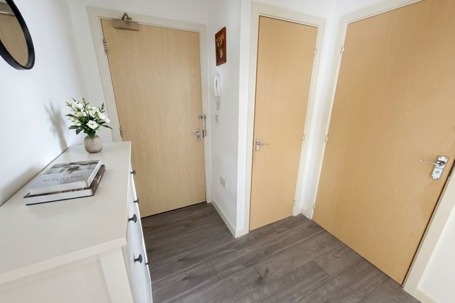Flat 6, 24 Saxthorpe Road, Leicester photo 2