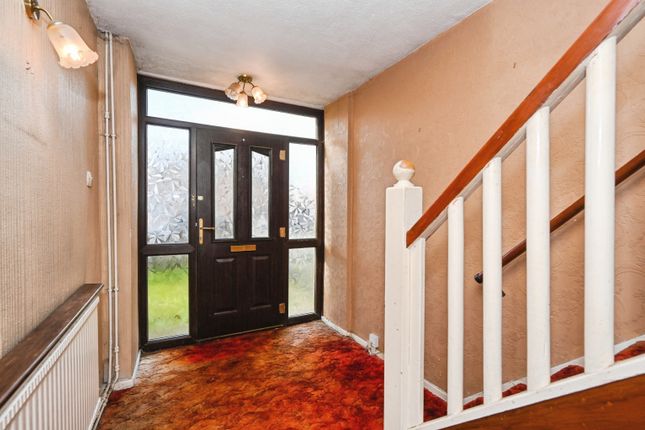 30, Carr Lane, Wigan photo 4