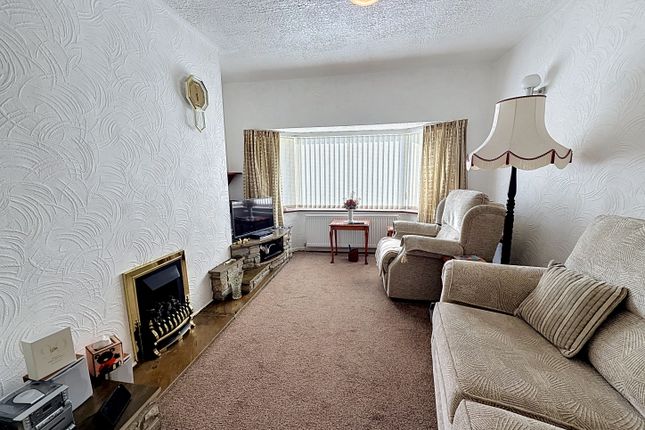 20, Marquis Close, Lower Darwen photo 5