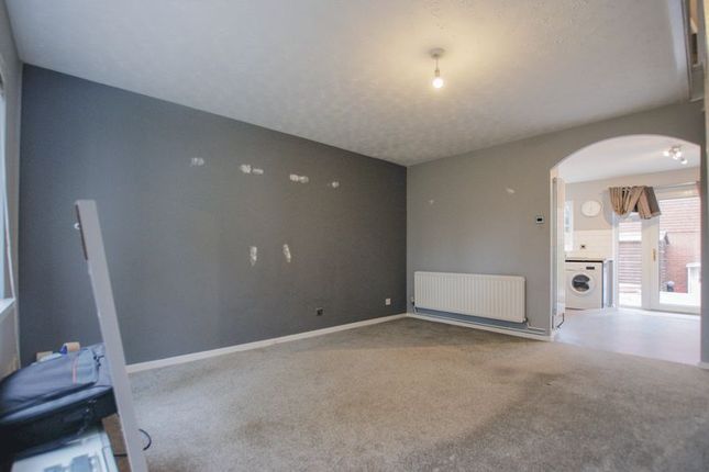 64, Chantry Meadow, Exeter photo 4