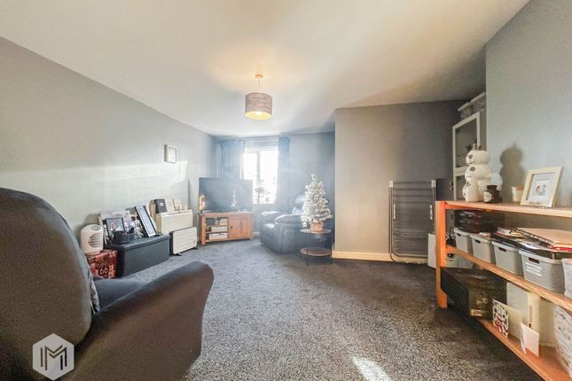 6 Bellfield View, Bolton photo 4