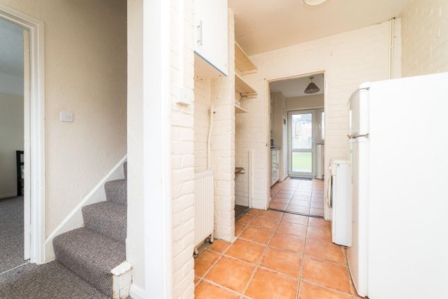 4, Montfort Close, Kent photo 5
