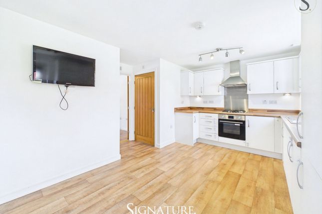64 Raywell Road, Leicester photo 4