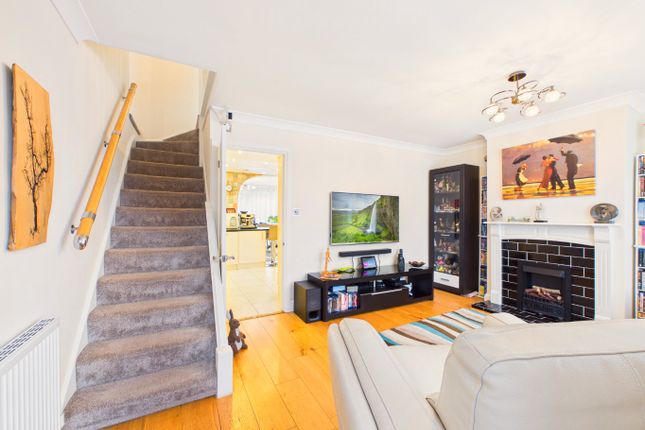 40 Sycamore Avenue, Sidcup, Kent photo 2