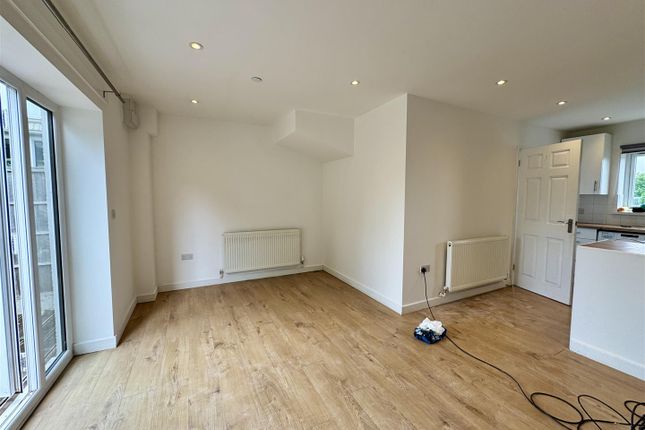 48B, Bulwark Road, Chepstow photo 3