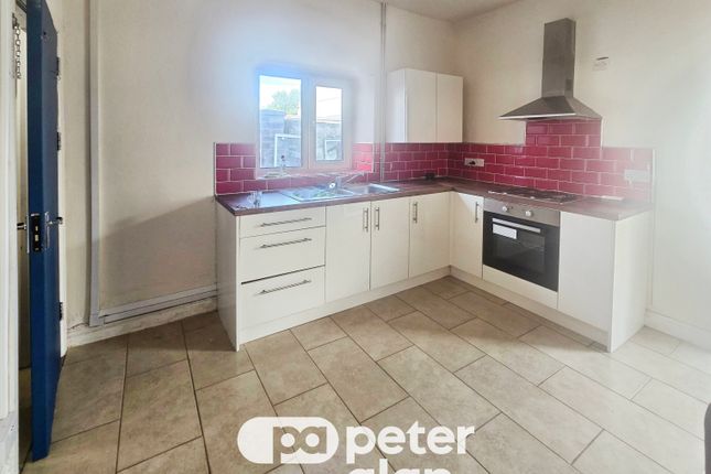 1392, SWANSEA photo 2