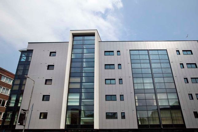 Parking/garage to rent in Pall Mall, Liverpool