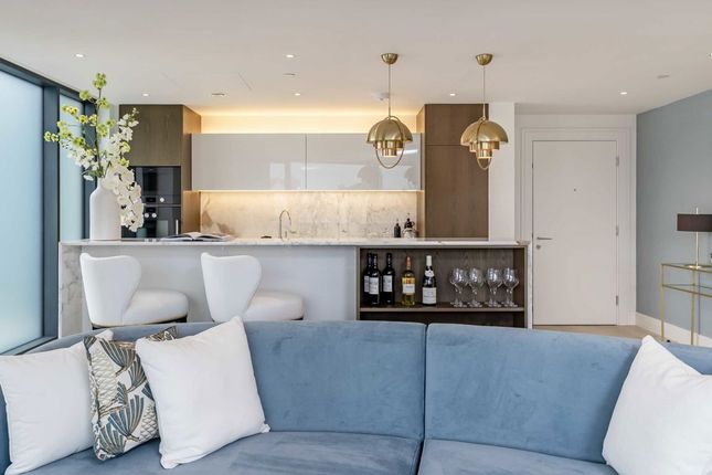 1-bed flat on B64, Lighterman Towers, 1, Harbour Avenue, Chelsea, £895,000