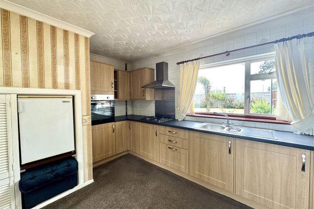 17, Gwentlands Close, Chepstow photo 3