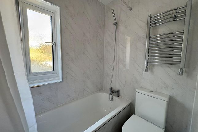 17, Dale Road, Dartford photo 5