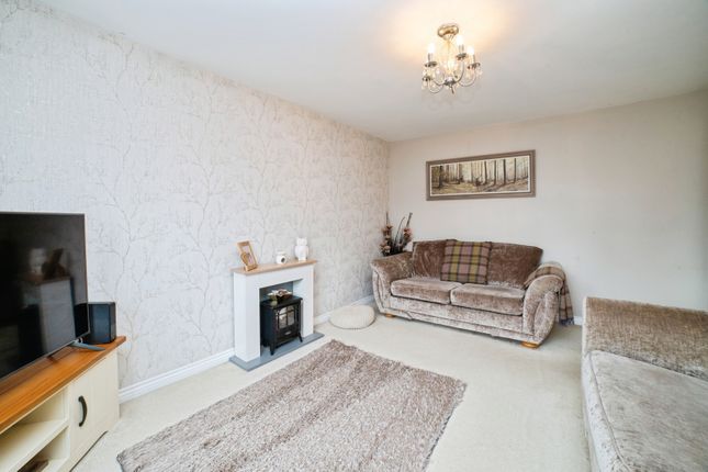 65, Knitters Road, Derbyshire photo 3