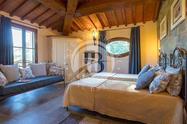 Villa for sale in Peccioli, Tuscany, 56037, Italy