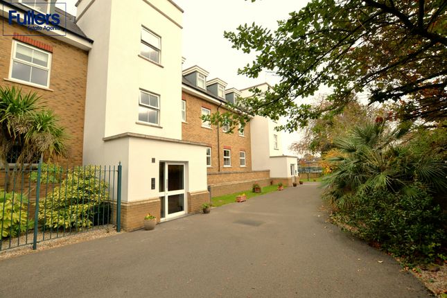Thumbnail Flat for sale in Warne Court, Enfield