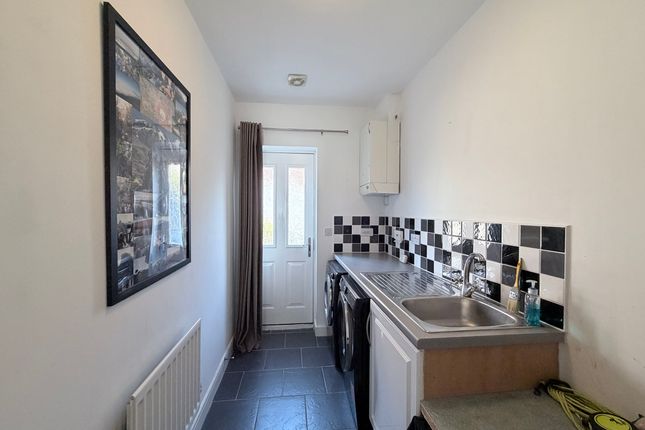 55 Fleming Walk, Pontypridd photo 3