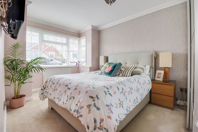 46, Mornington Crescent, Benfleet photo 4
