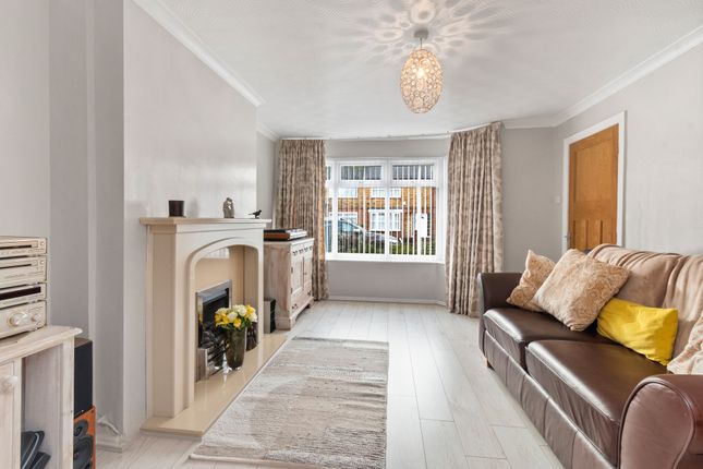 1 Renwick Avenue, Prescot photo 3
