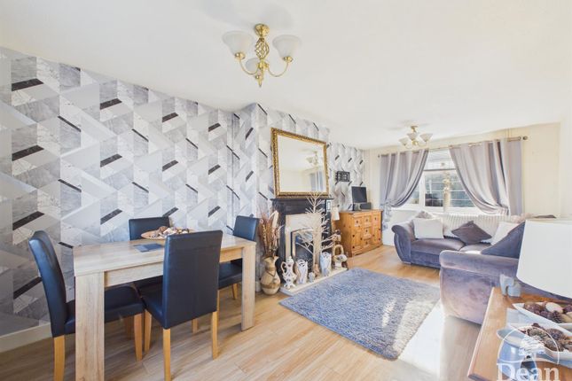 High Beech Road, Lydney photo 2