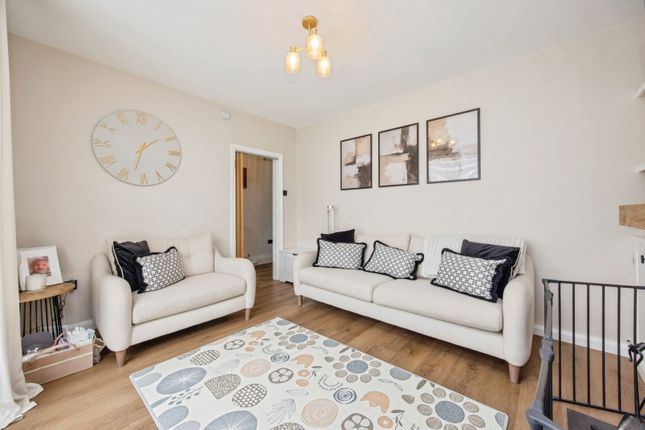 83, Currian Road, St. Austell photo 3