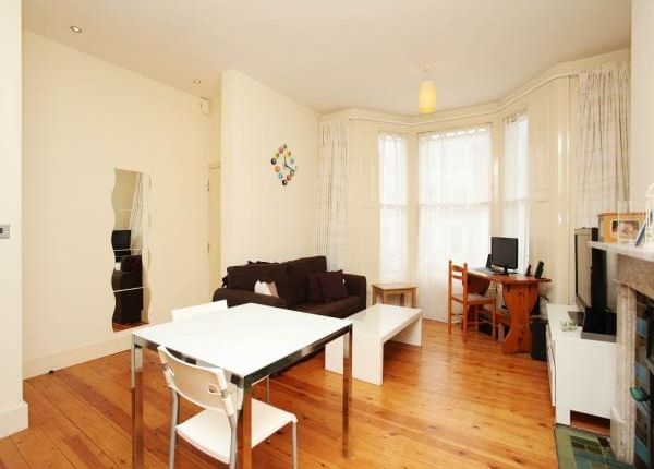 54, Flat 2 RGFF, Ravenscourt Road, Hammersmith photo 4