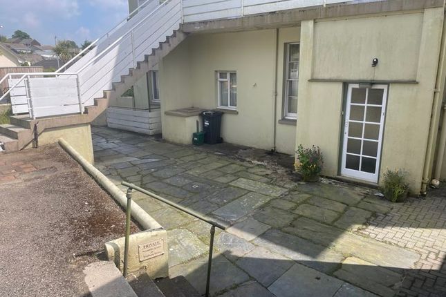 Flat 1, Wadham House, Wadham Close, Liskeard photo 4