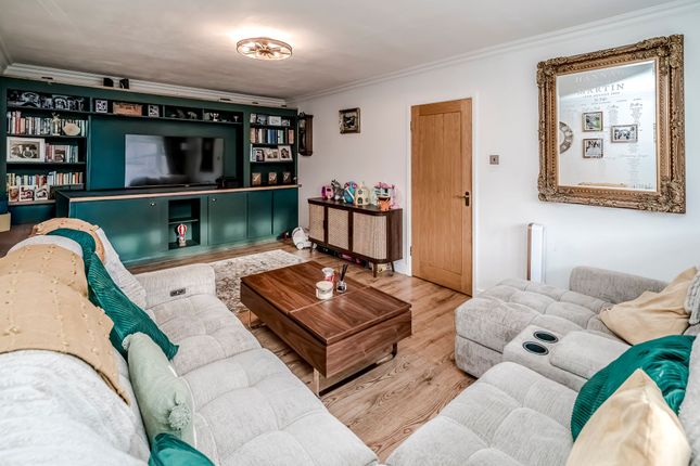 15 Pine Grove, Chorley photo 4