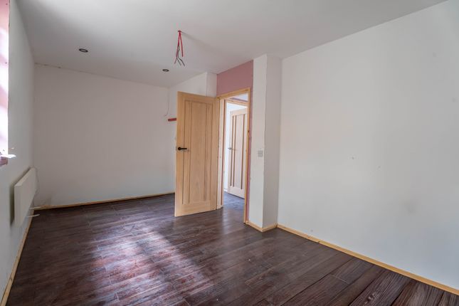 5 Chapel Lane, Haverfordwest photo 5