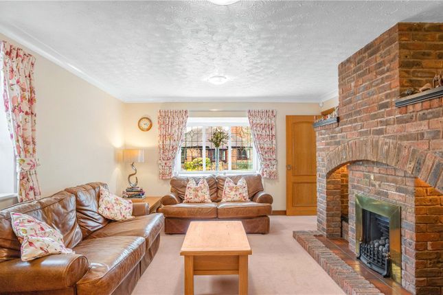 Bungalow for sale in Stringer Close, Sutton Coldfield, West Midlands