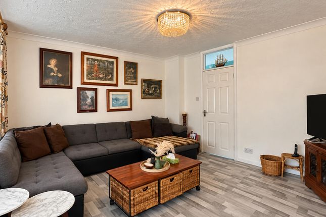 1, Brett Avenue, Great Yarmouth photo 3
