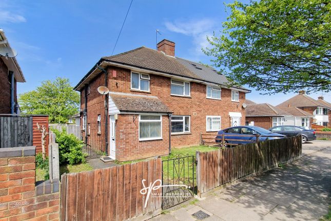 Thumbnail Semi-detached house for sale in Roman Road, Luton