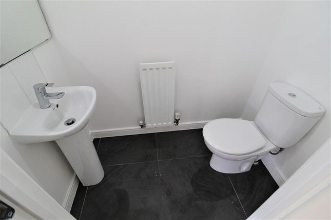 160, Addenbrooke Drive, Liverpool photo 5