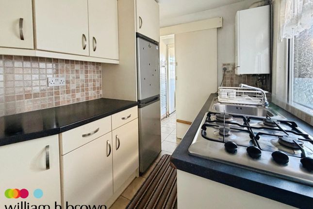 15, Mill Lane, GRAYS photo 3