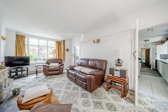 8 Sylvan Avenue, Wilmslow photo 4