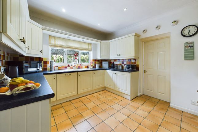 Bungalow for sale in Stream Park, East Grinstead, West Sussex