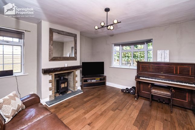 16, Bescar Brow Lane, Ormskirk photo 4
