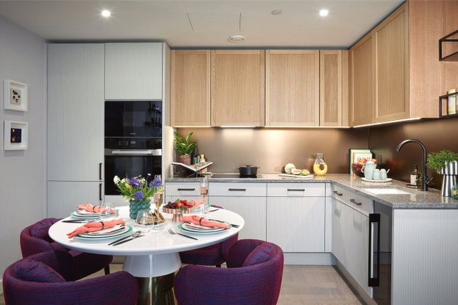 Flat for sale in Saffron Wharf, London Dock, Wapping